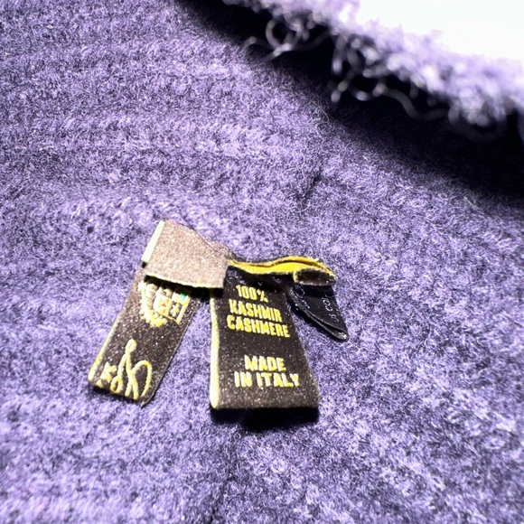 Lori Piana Ribbed Beanie - Picture 3 of 3